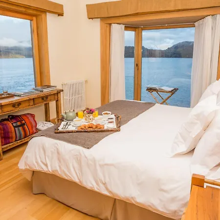 Correntoso Lake & River Hotel-3